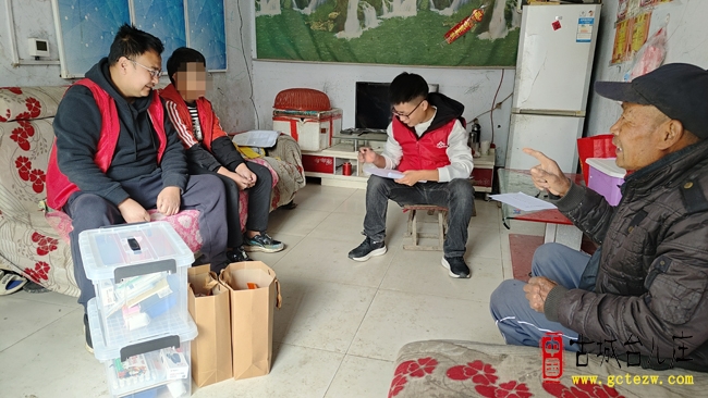 台儿庄区“爱心妈妈”暖心行动：12名志愿者走访18户留守儿童家庭（图）