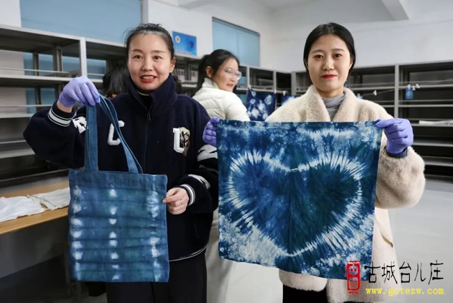 “布”期而遇 扎染生花丨在台儿庄非遗手工课里邂逅匠心之美（图）