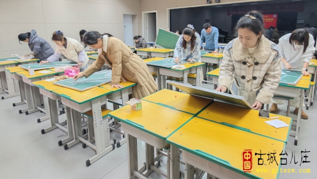 诗韵绘冬 笔展匠心丨市中区鑫昌路小学举办冬季大练兵美术教师基本功比赛（图）