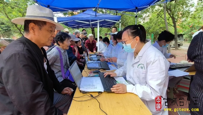 台儿庄区运河街道社区卫生服务中心进社区 贴心查体暖民心（图）