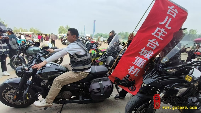 台儿庄首届大运河摩旅文化节今天盛大开幕，共庆摩托吧25周年（图）