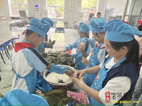 台儿庄区明远实验小学开展“端午节”主题活动（图）