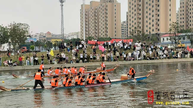 【图片报道】“枣庄市第十五届全民健身运动会”大禹杯”龙舟比赛今天举行