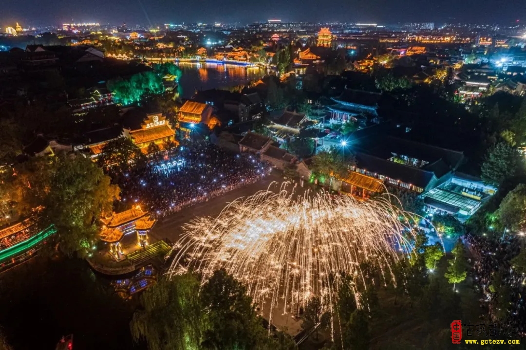 【夜游实况】台儿庄古城：人潮涌动，夜景璀璨，快来点亮你的精彩假期吧！