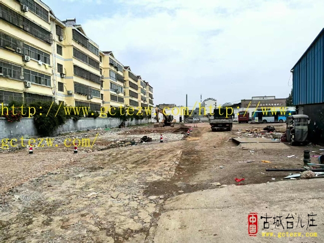 台儿庄城中路（兴中路至箭道路）施工加速，民心工程获赞（图）