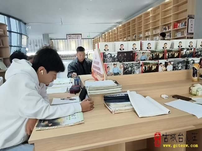 书香伴华诞 服务暖人心丨台儿庄区图书馆全力护航国庆假期阅读服务（图）